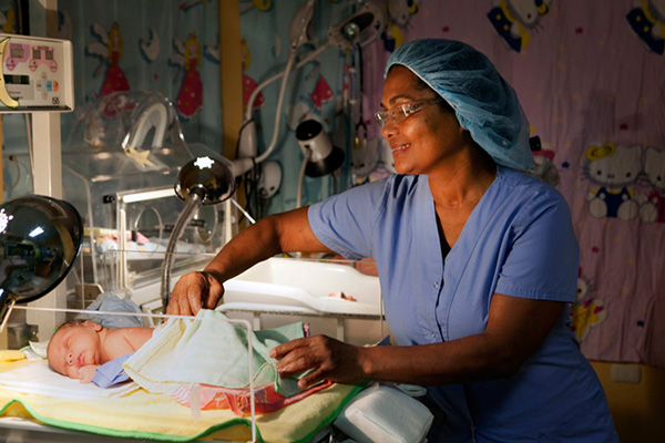 Health worker in the Dominican Republic